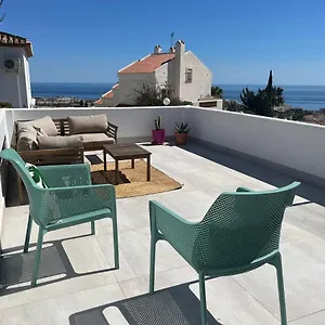 Apartamento A Terrace With Sea View, 2 Bedrooms In, Benalmádena